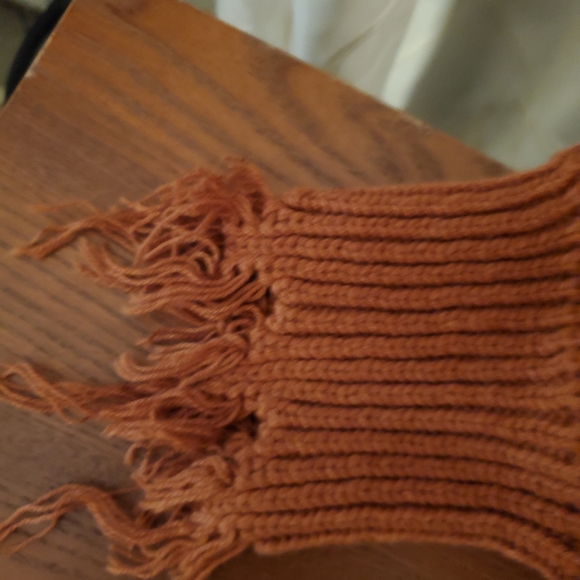 Trendy New OS fits most wom. sweater rough hem - Picture 5 of 7